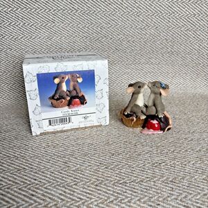 Charming Tales By Fitz & Floyd. “Candy Kisses” 3” Mouse Figurine